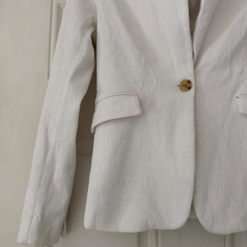 Sophisticated Katherine Barclay Elegant white sophisticated, professional Cream - Picture 4 of 7